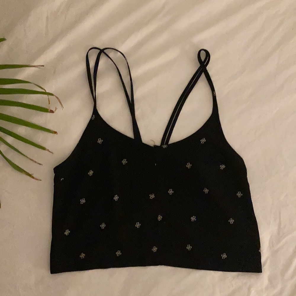 Silence + noise | black crop top